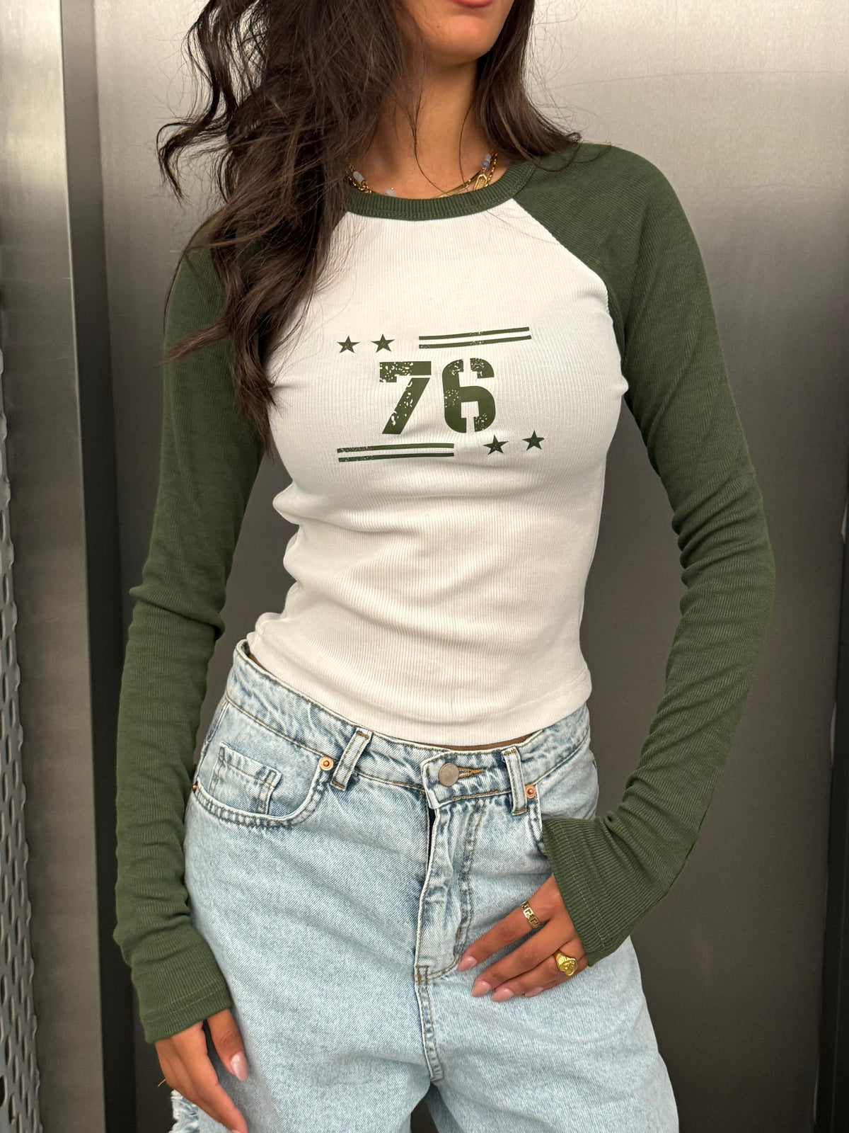 “76” Printed Long Sleeves Top